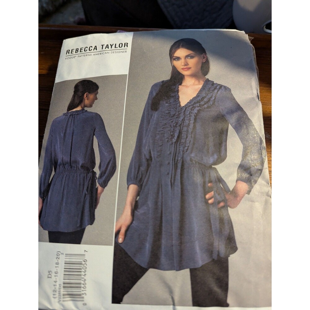 Vogue 1255 Rebecca Taylor American Designer Dress Pattern 12-20 Uncut